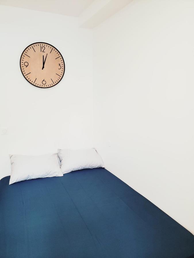 Paris : Appartement D'Exception - Batignolles Экстерьер фото